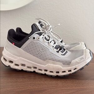 On Cloudultra Shoes - Women's 7.5, Glacier/Frost